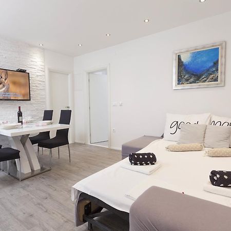Apartmani Marina Makarská Exteriér fotografie