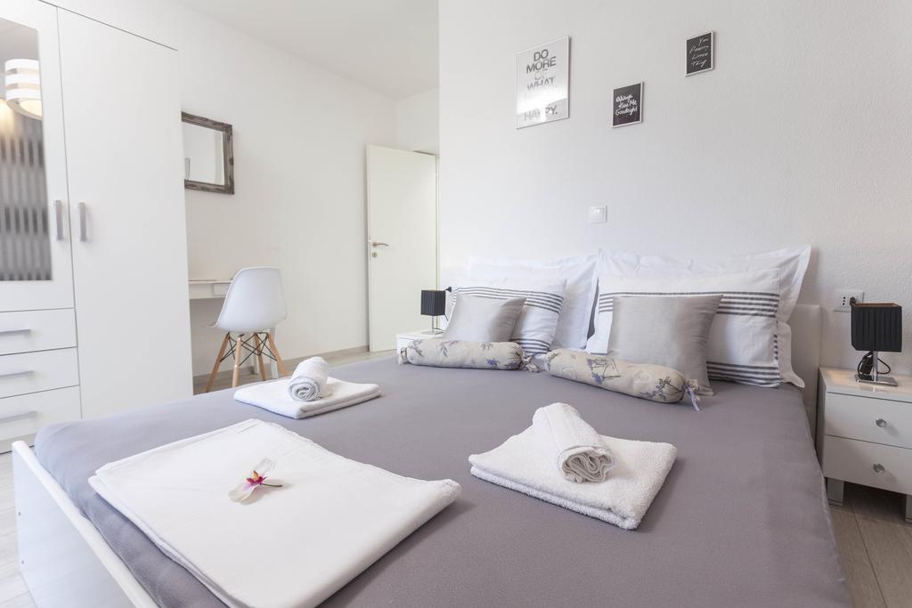 Apartmani Marina Makarská Exteriér fotografie